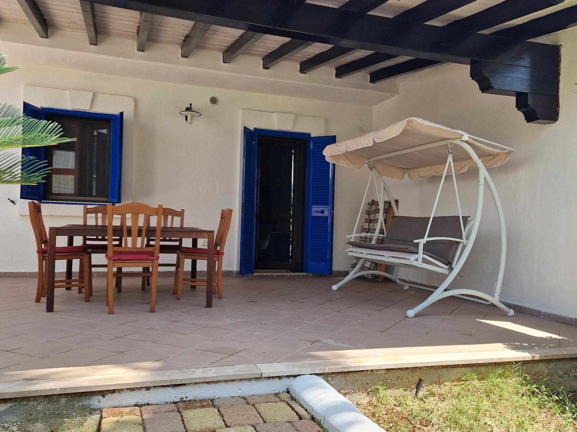 Villa In Villaggio Порто-Чезарео Екстер'єр фото