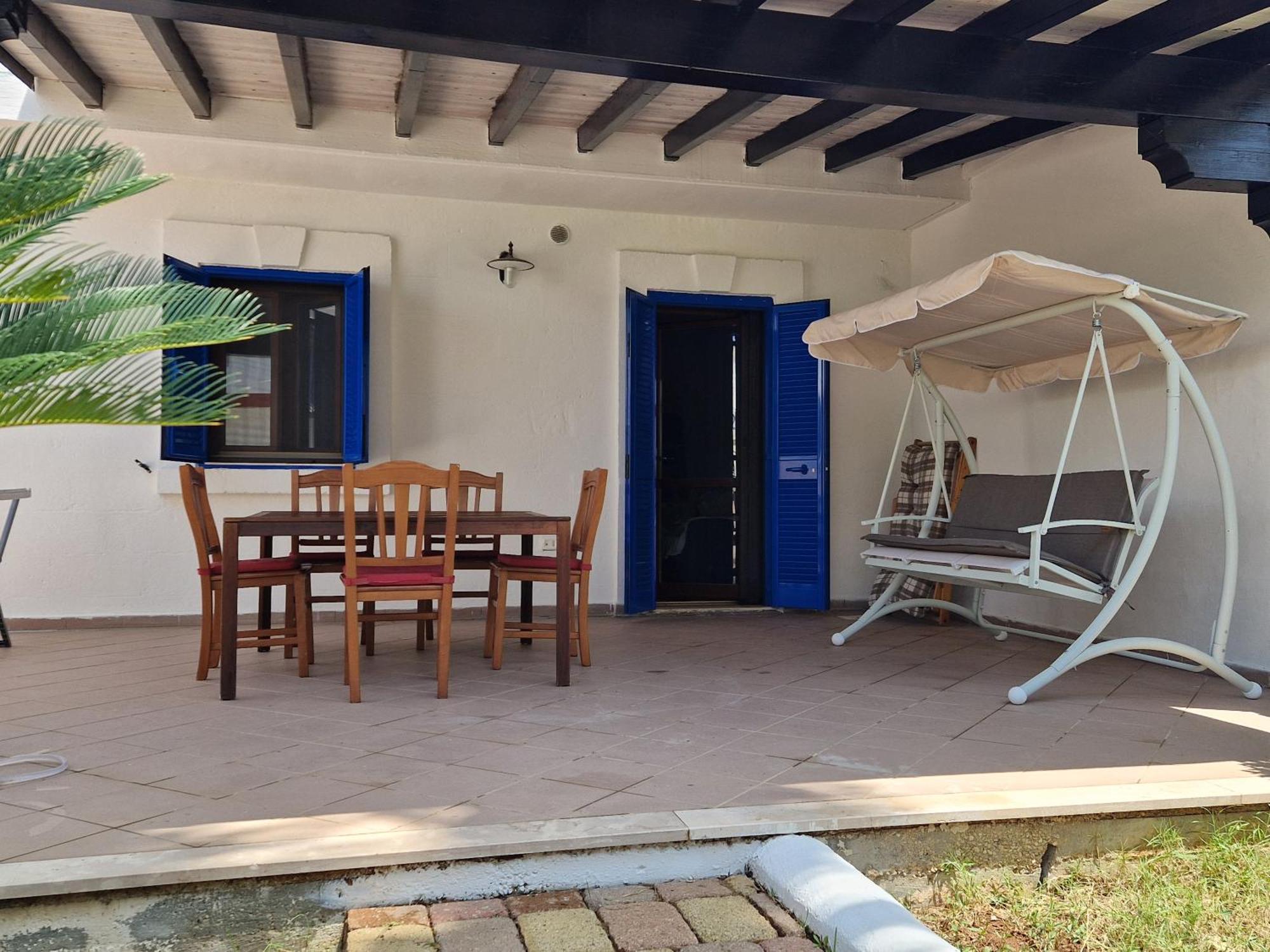 Villa In Villaggio Порто-Чезарео Екстер'єр фото
